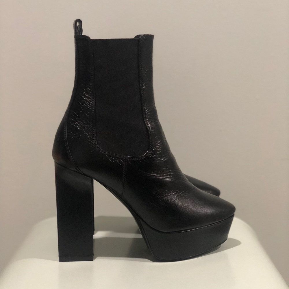 Saint Laurent Vika Glossed Leather Boot Size 6